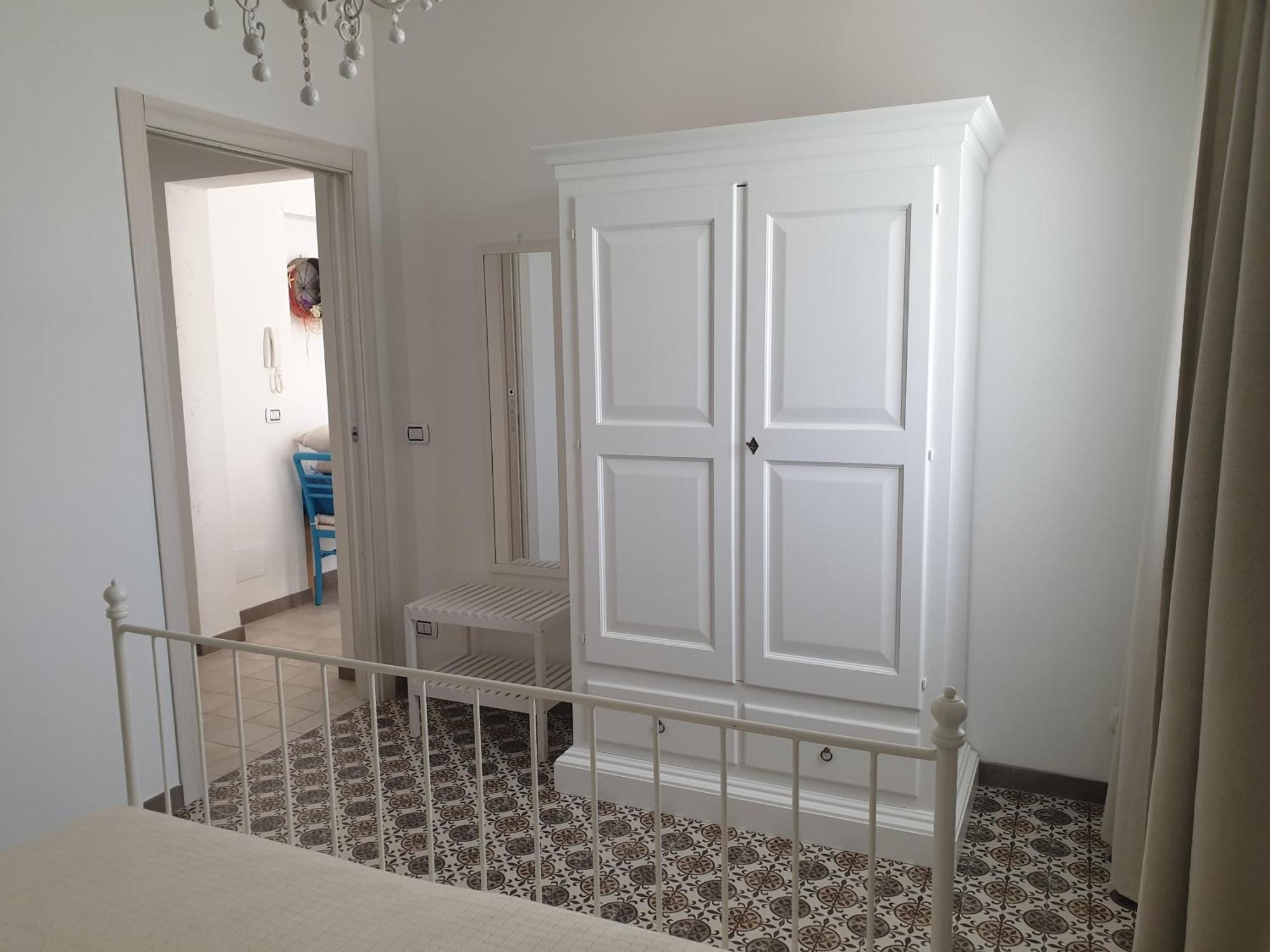 La Rustica Apartments Torre Squillace Habitación foto